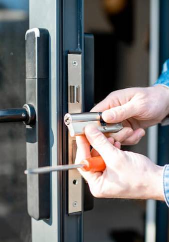 Locksmith Installation